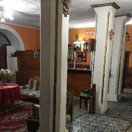 Hostal La Chorrera Quito Exterior foto